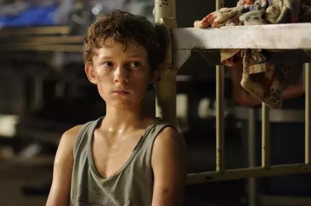 荷兰弟蜘蛛侠为什么可以爬墙呢,荷兰弟第一个反派