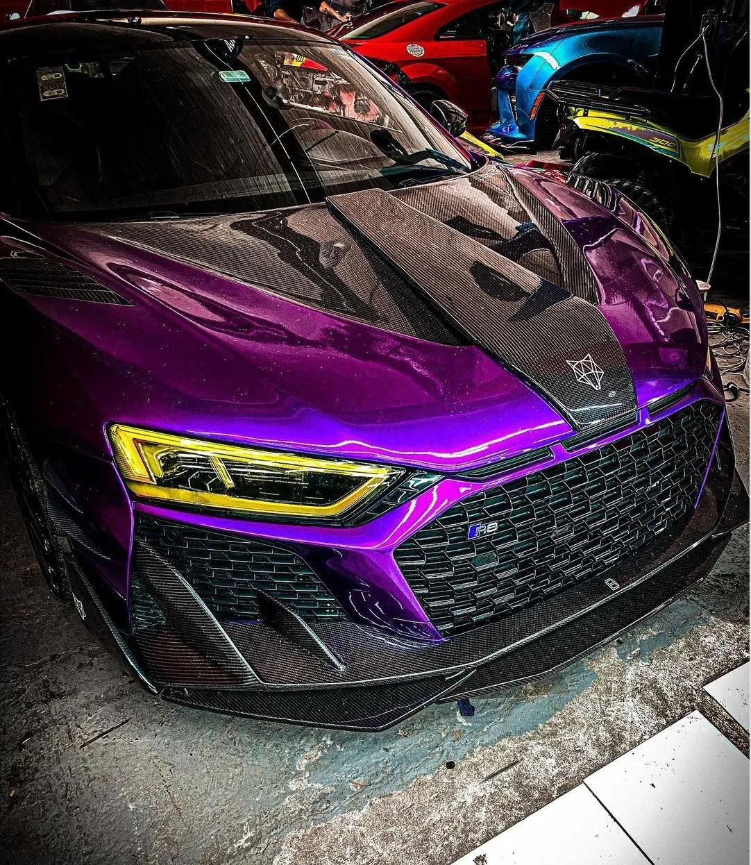 奥迪r8碳纤维车体,碳纤维奥迪r8