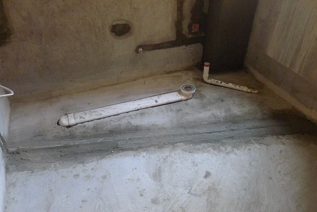 马桶移位后容易堵塞?老师傅分享:用这5个办法,不堵也不臭