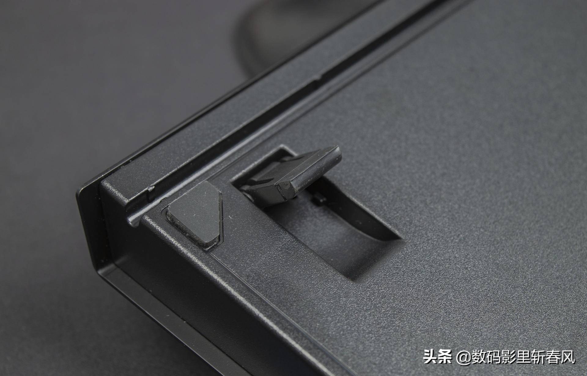 雷蛇黑寡妇蜘蛛幻彩版v2价格,雷蛇黑寡妇蜘蛛x幻彩版怎么清洗