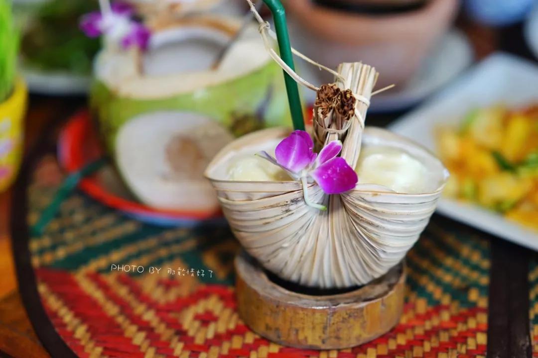 美国艺术家老夫妇定居苏梅岛十年，教游客画垃圾桶，唤醒环保意识