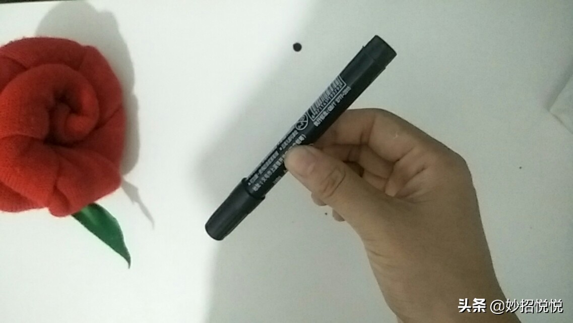 眼线笔买回来不出水怎么办,买的眼线笔不出水怎么办视频讲解