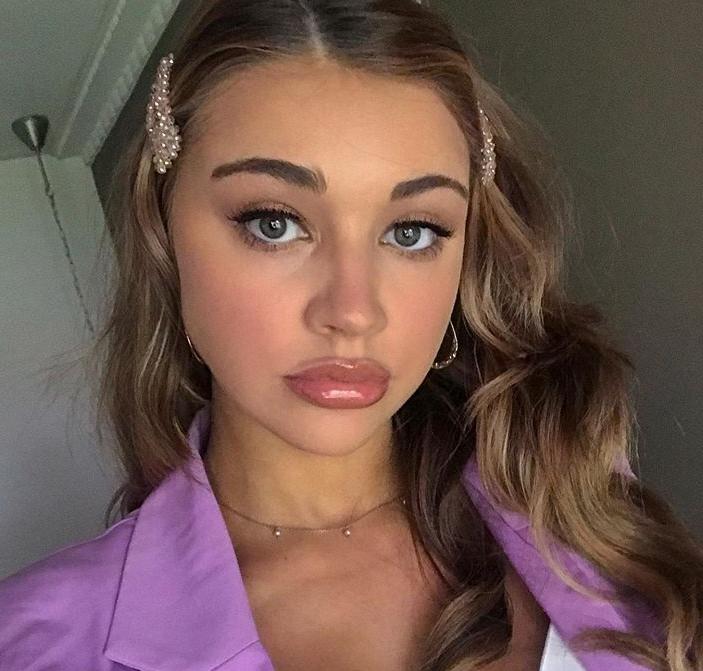 澳洲女子怀孕一个月,女模特怀孕18周