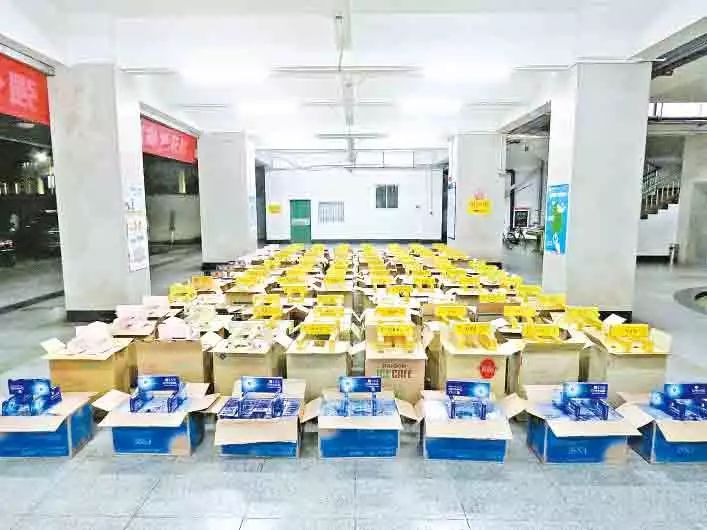 我们豪迈|云浮市*草烟**专卖局：打假打私强服务利国利民优发展