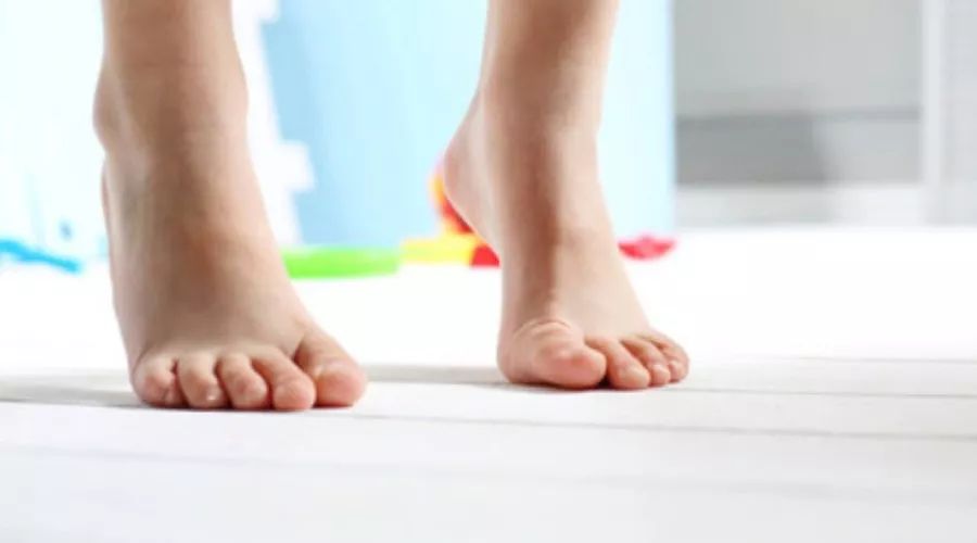 权健事件丁香园天价鞋垫被曝光,丁香园权健文章