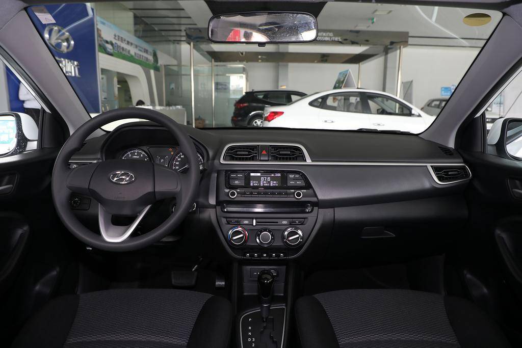 家用现代瑞纳皮实吗,现代瑞纳两厢自动挡suv