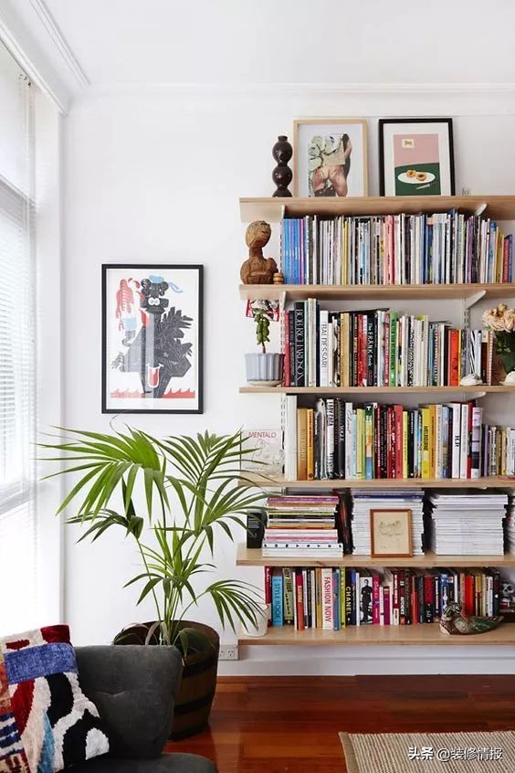 自制墙体书架简单又好用,最简单的书架构造