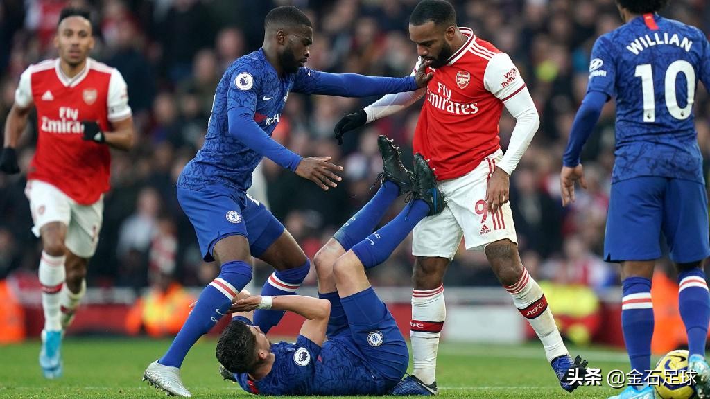 英超利物浦德比战,英超三大联赛比赛