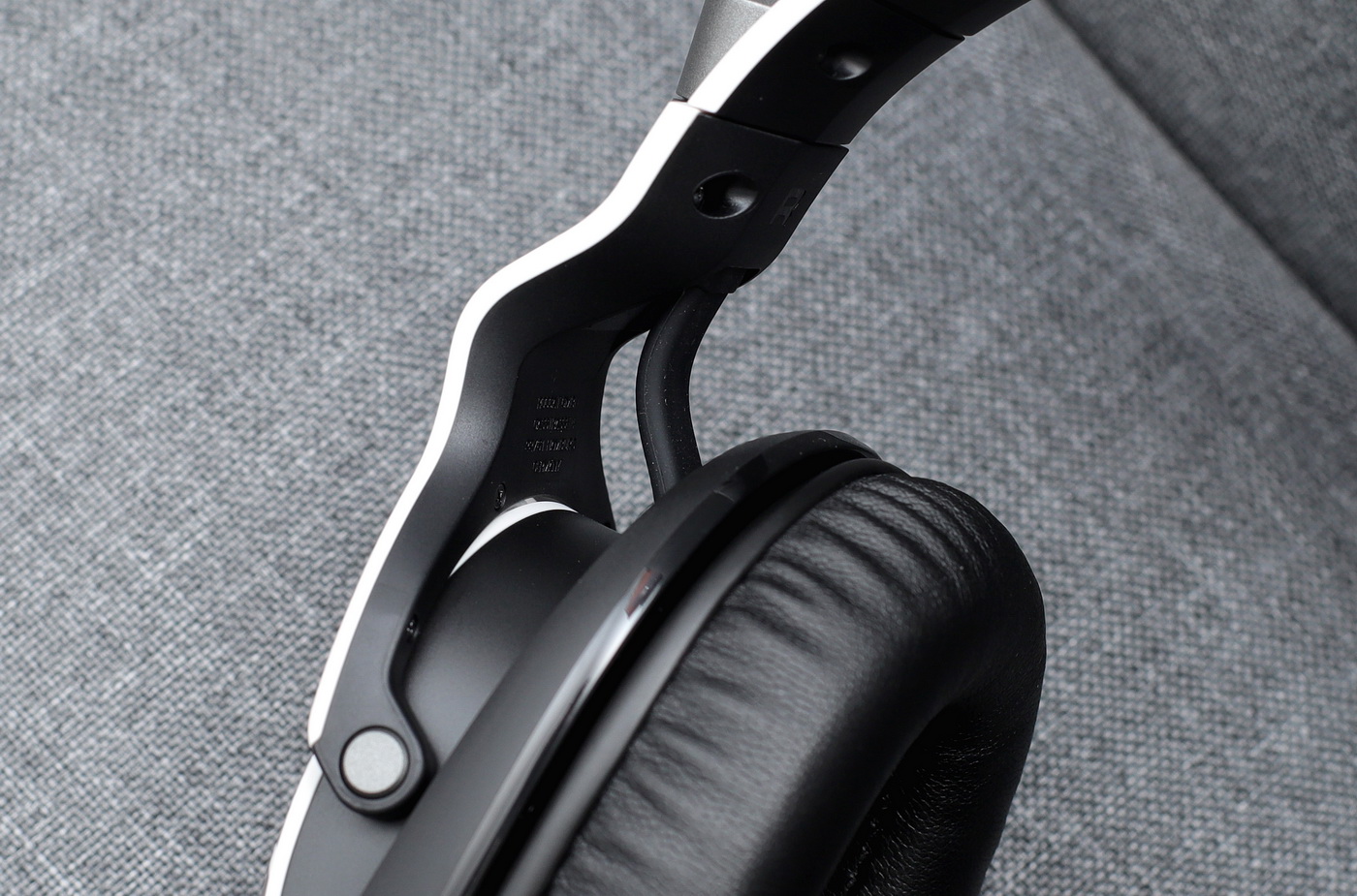 冰豹悍音khanpro,冰豹khan电竞耳机