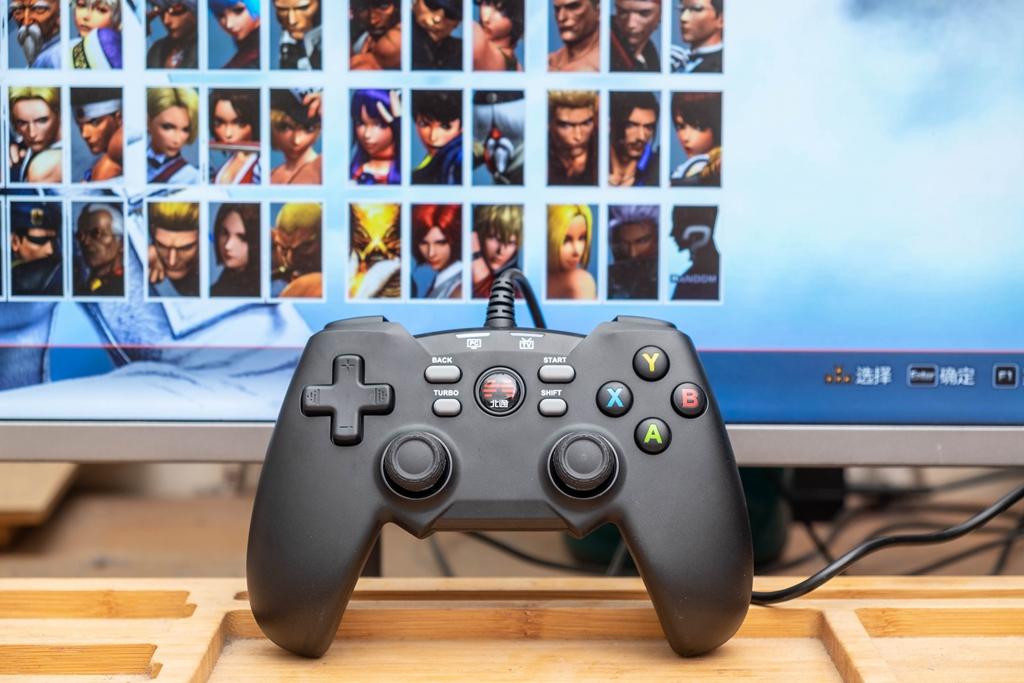 北通蝙蝠四游戏手柄能连电视吗,北通蝙蝠4手柄选哪个