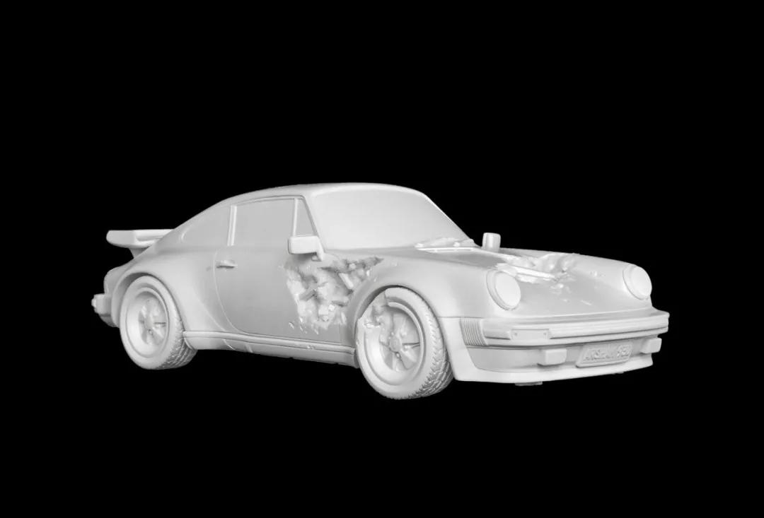 4大顶流豪车XLV/轩尼斯/见萩等与当代艺术家的碰撞