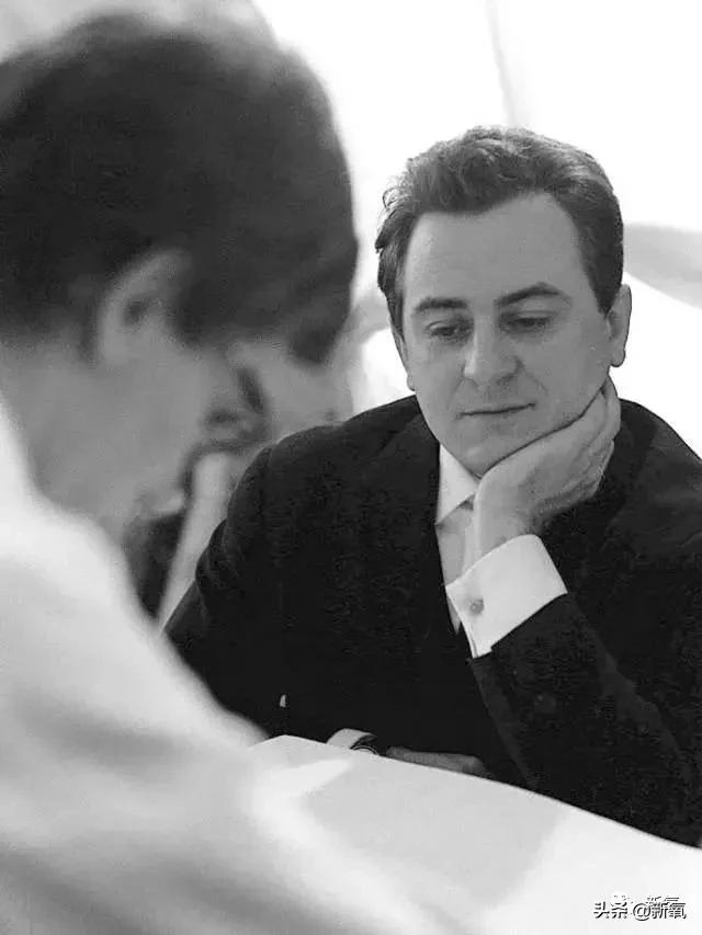 时尚界第一美男子伊夫圣罗兰,法国潮流品牌男士