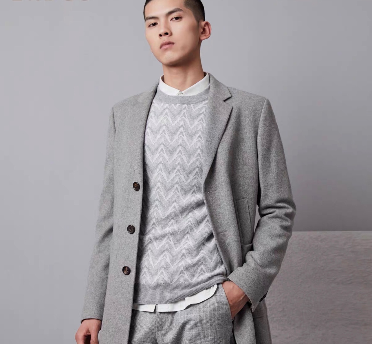 慕思床威尼斯真皮软床1.5米,慕思软床买什么床围