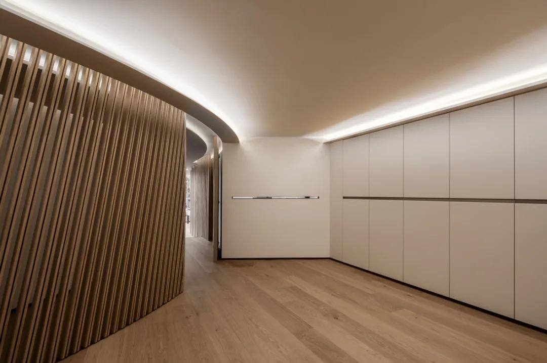 u-lab鍥藉唴榫欏ご涓婂競鍏徃,u.lab鍛樺伐椁愬巺