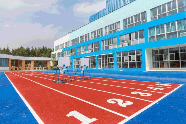 新学期打开校园新篇章,新学期全新开启