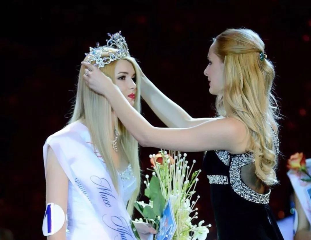 33岁俄罗斯真人芭比,俄罗斯模特像芭比娃娃