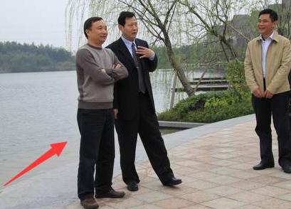 温州低调亿万富翁,温州首富28亿豪宅