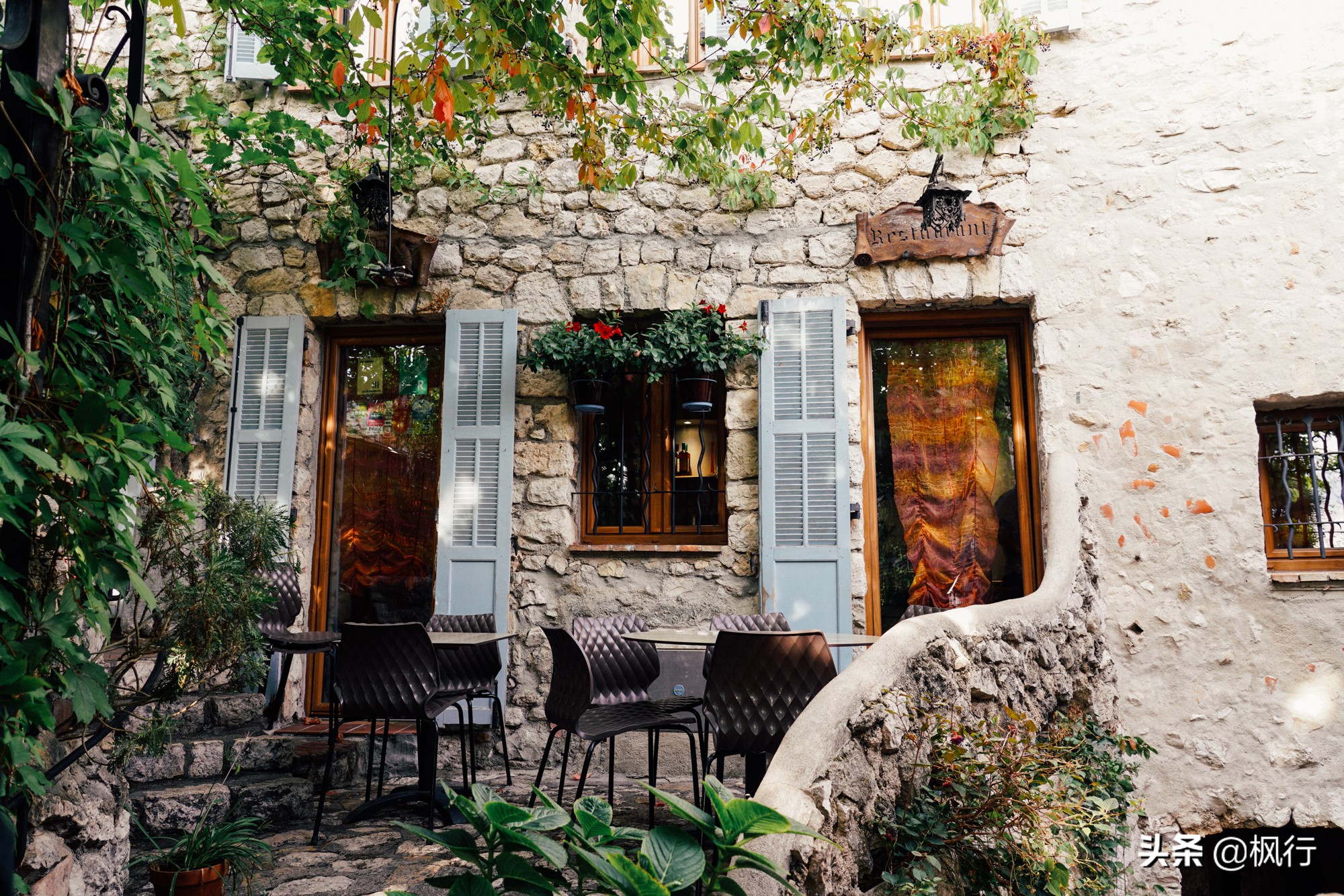 从埃兹到格拉斯，三个小镇教你玩转浪漫南法