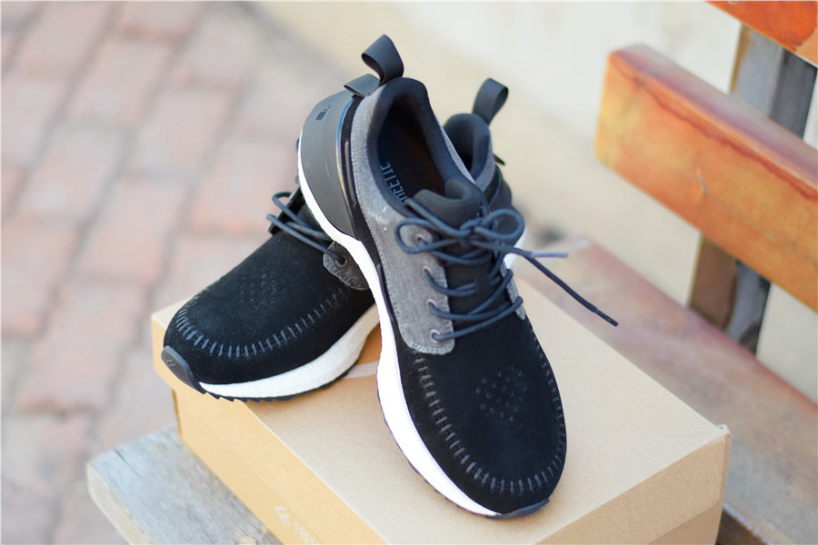 小米有品高科技鞋,好饭不怕晚抖音探店