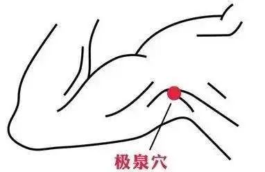 背后长粉刺痘痘是怎么回事,青春期孩子背后长痘是什么原因