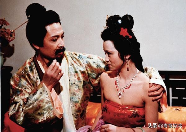 贾珍：不止混账、荒、淫那么简单-贾府男丁02