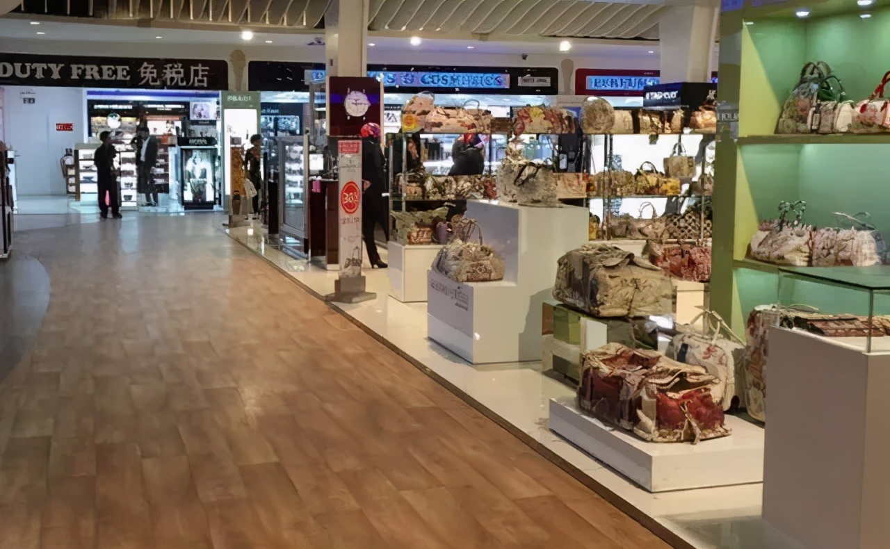 美国机场免税店买的茅台酒,美国免税店茅台酒