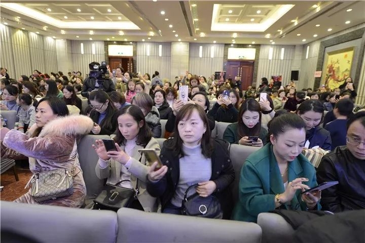 期待瑜伽馆周年庆,宜春爱尚明月瑜伽馆