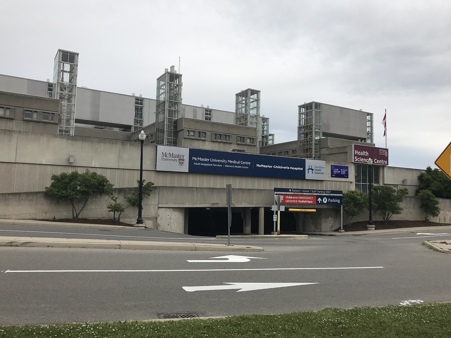 加拿大小朋友留学费用,加拿大大学留学费用