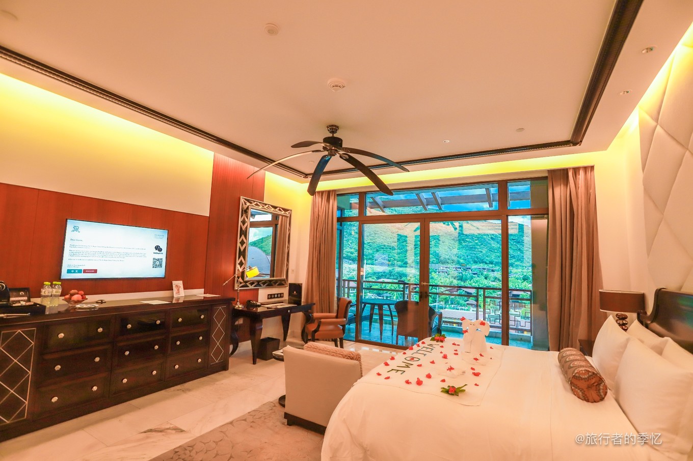 三亚复古酒店拍照,三亚网红酒店拍照攻略