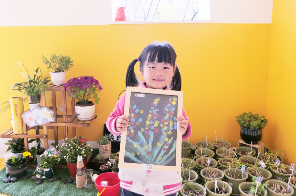 绿色环保创意变废为宝幼儿园手工,春天亲子变废为宝手工活动