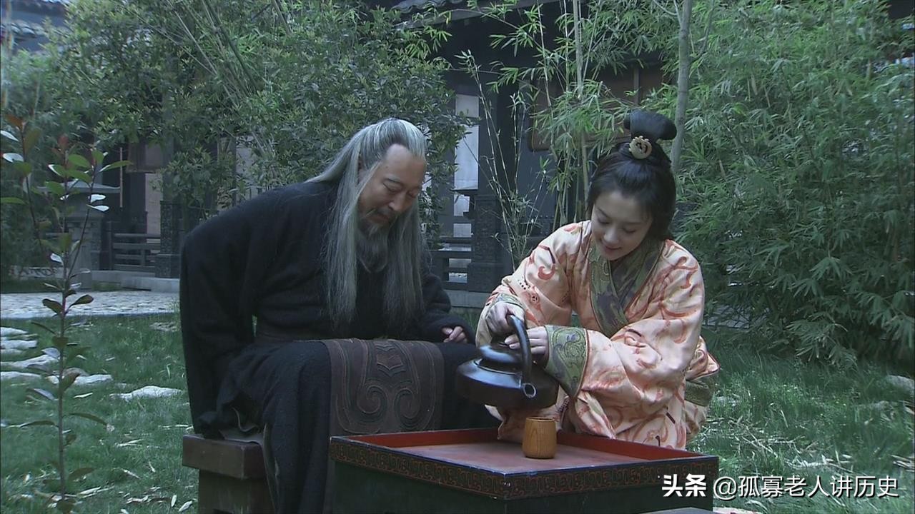 曹操祖孙三代压制司马懿,曹操为什么不想办法杀死司马懿