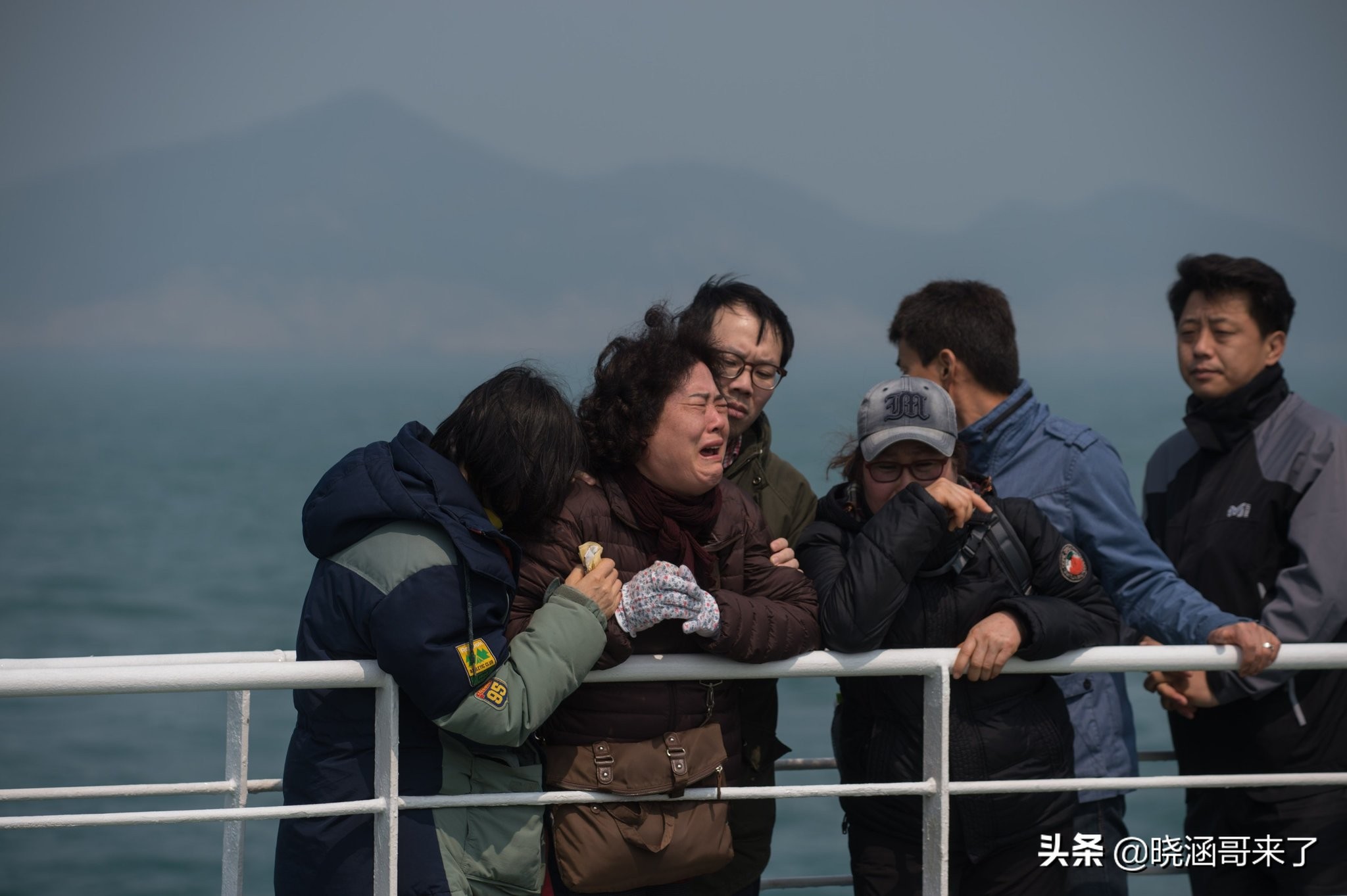 韩国世越号为什么学生不弃船,韩国世越号轮船事件