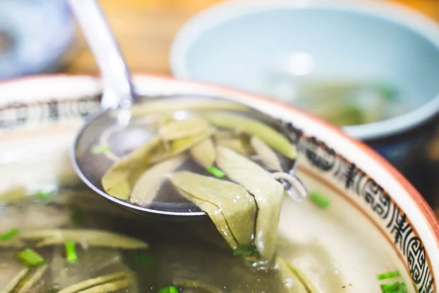 为了吃美食去外地,为了吃儿时的味道跑到一个地方