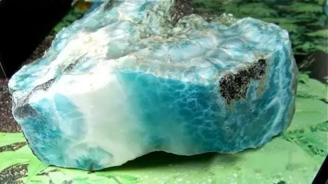 玉石的种类及鉴定标准图片,玉石的分类及鉴别图片