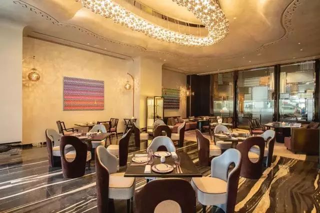 西安w酒店是最好的酒店吗,西安w酒店是什么风格