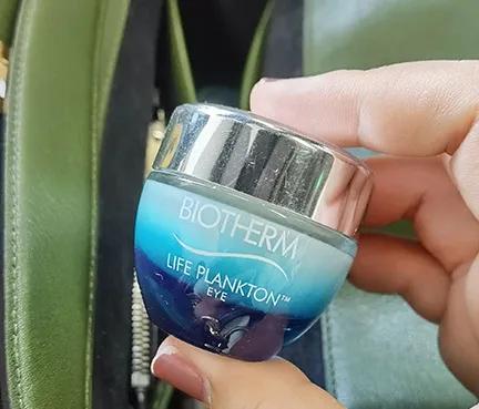 眼部眼霜大牌,为眼部肌肤减龄该如何选择眼霜呢