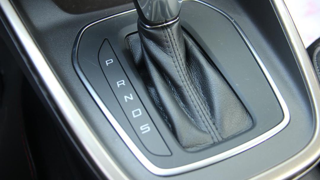 试驾福睿斯三缸手动,福睿斯三缸真的抖动厉害吗