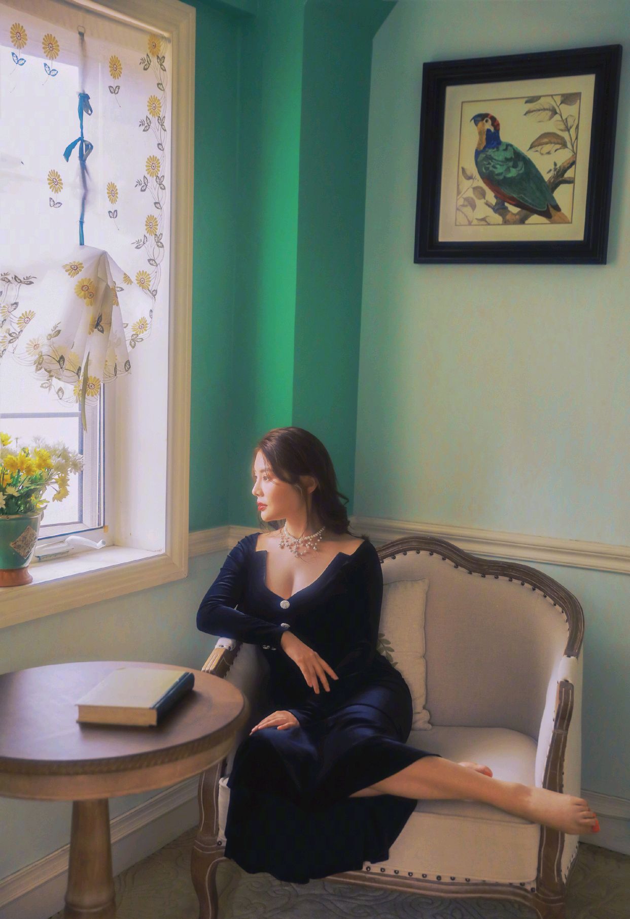 徐冬冬阔腿裤,徐冬冬黑色紧身衣搭配