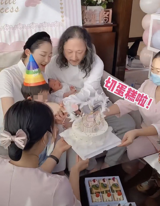 王菲四位导师,王菲和恩师