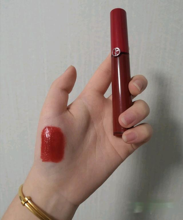 迪奥999和mac ruby woo (mac口红rubywoo和迪奥999哑光)