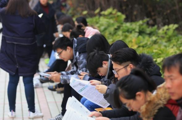 公务员岗位没人报我可以捡漏吗,公务员无人报考岗位是捡漏吗