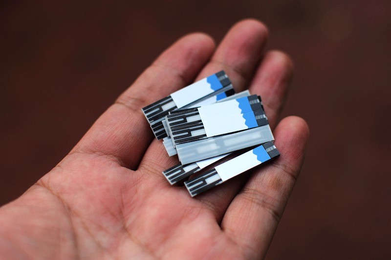 三诺手机血糖尿酸测试仪,spug血糖尿酸测试仪