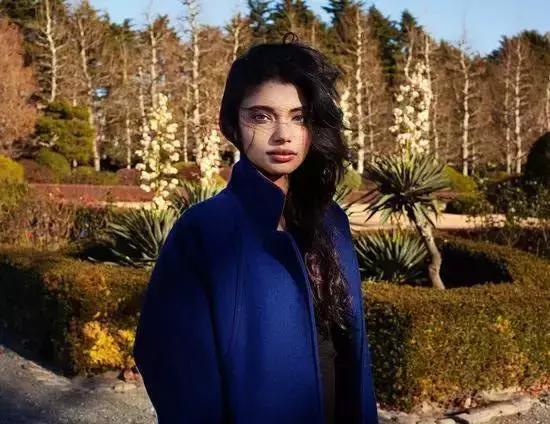 她拍摄了500个女神，组成世界美女地图，没有一张是网红脸