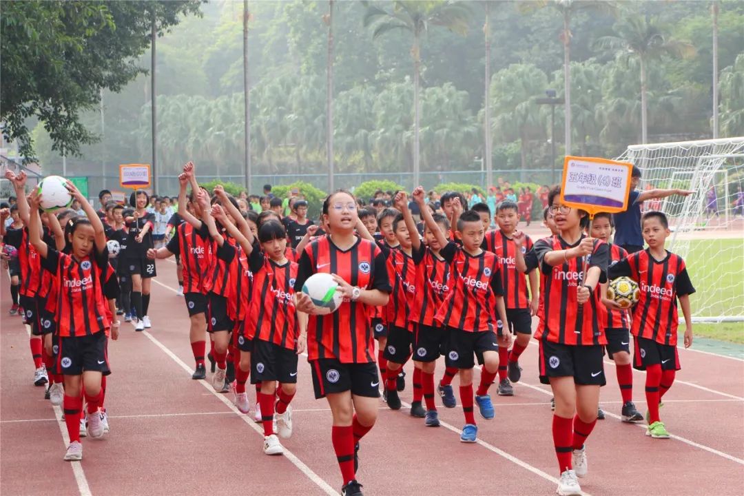 点燃绿茵烽火,绿茵逐梦小学生校园足球联赛