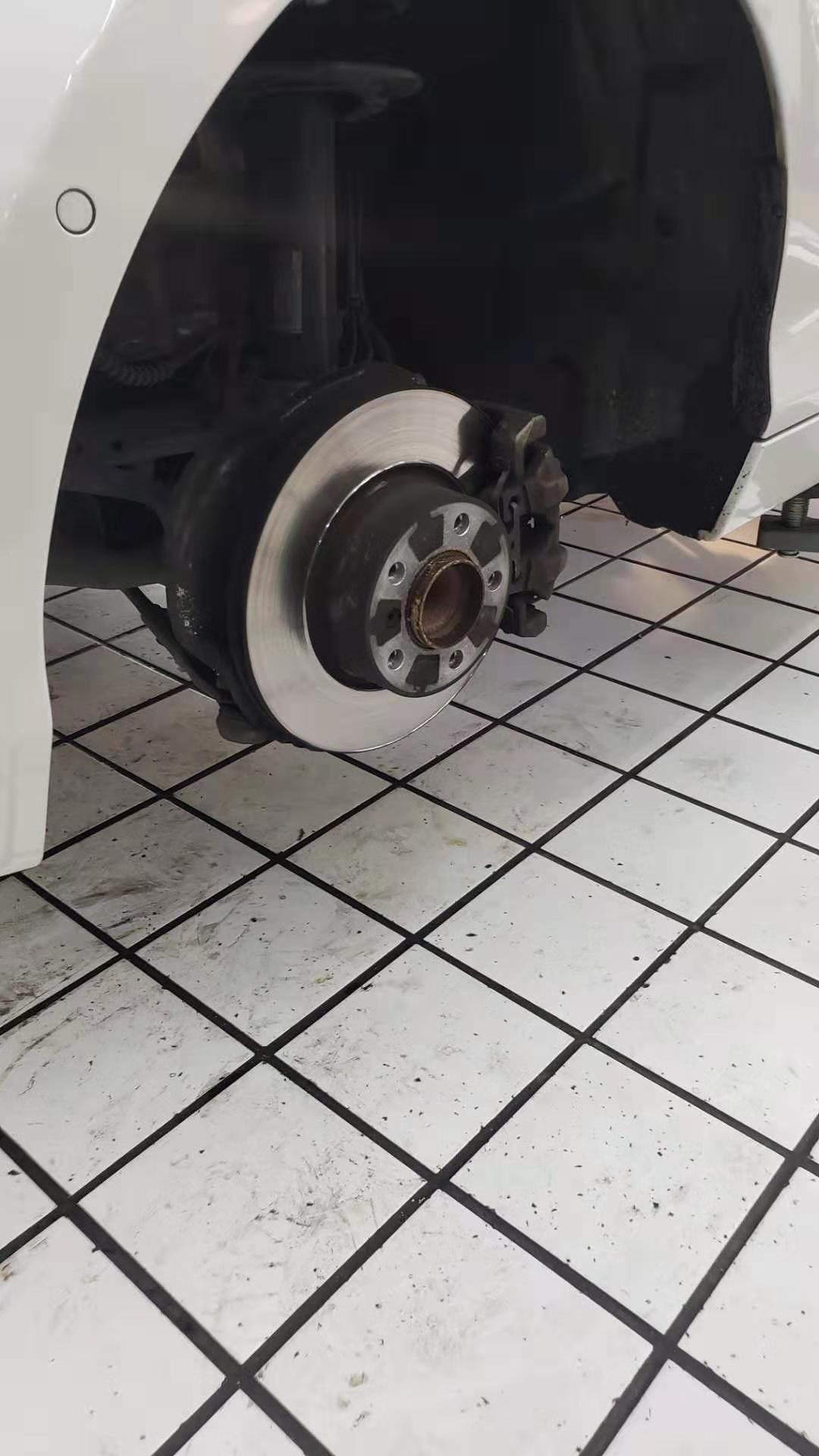 原厂实用trw刹车片,升级毅丰刹车片