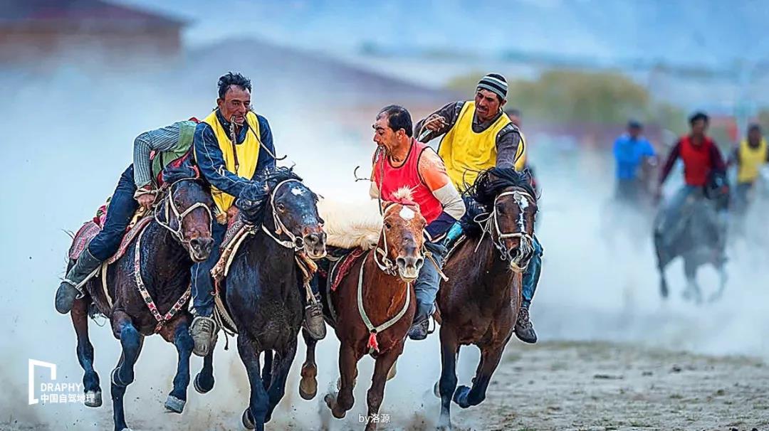 独库公路通车攻略,独库公路官宣