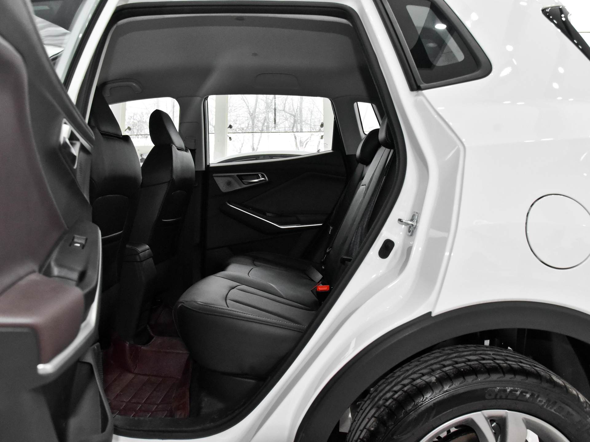 新款长安cs15值得购买吗,要买高性价比大七座suv怎能忽略它