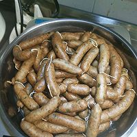 灌香肠调料配方及制作方法,灌香肠肉馅需不需要加水