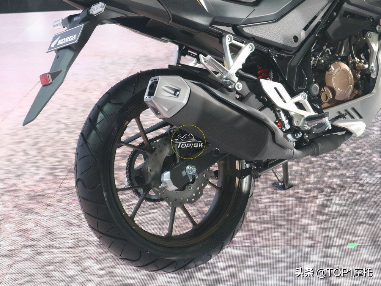 进口本田cbr150摩托车最新款,进口本田cb150r适合长途摩旅吗