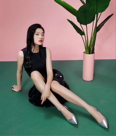 大脚女孩看这里！Kasmase大小姐大码女鞋承包你的夏日鞋柜